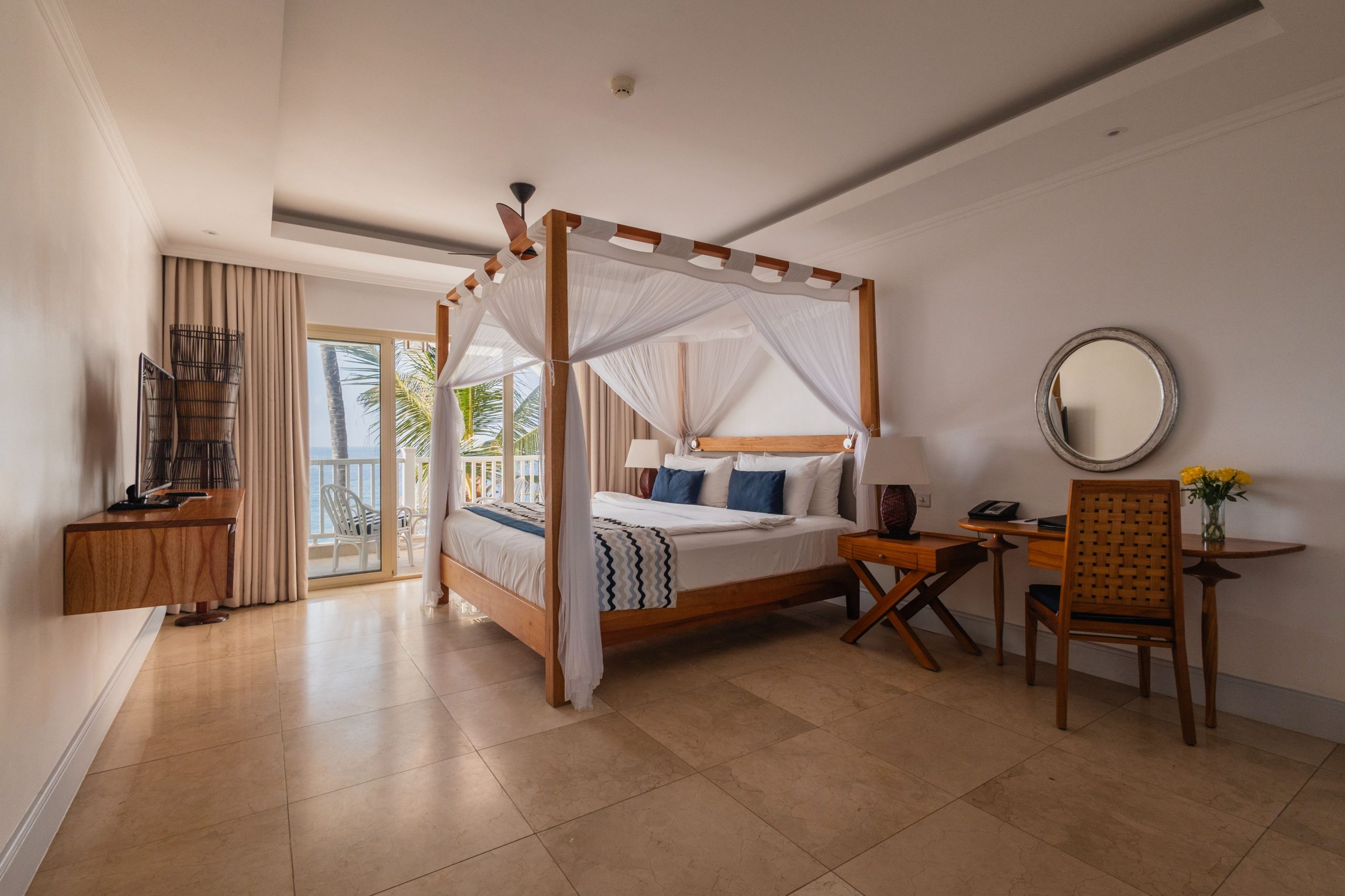 North Wing Deluxe Ocean View interior 1 – March 2025 TC